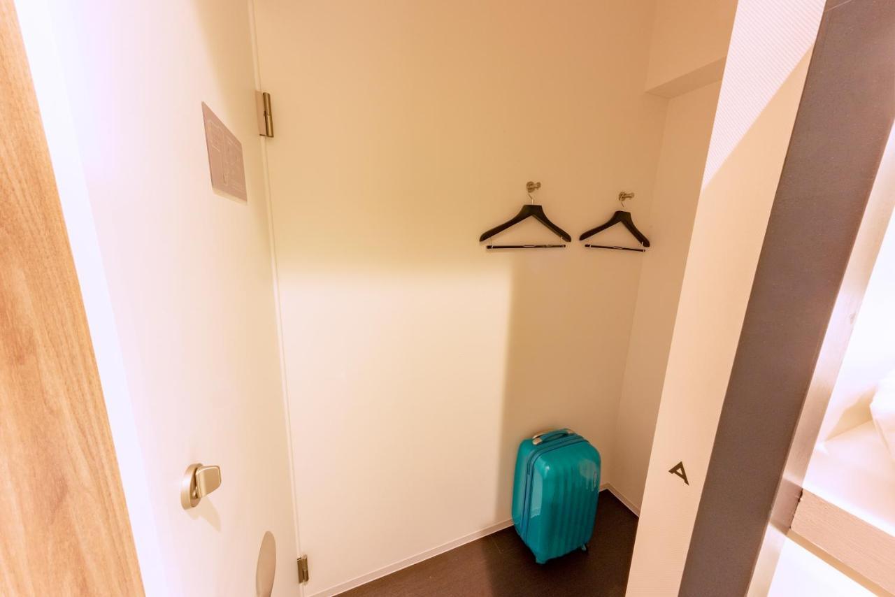 &and Minamisenju * Präfektur Tokio